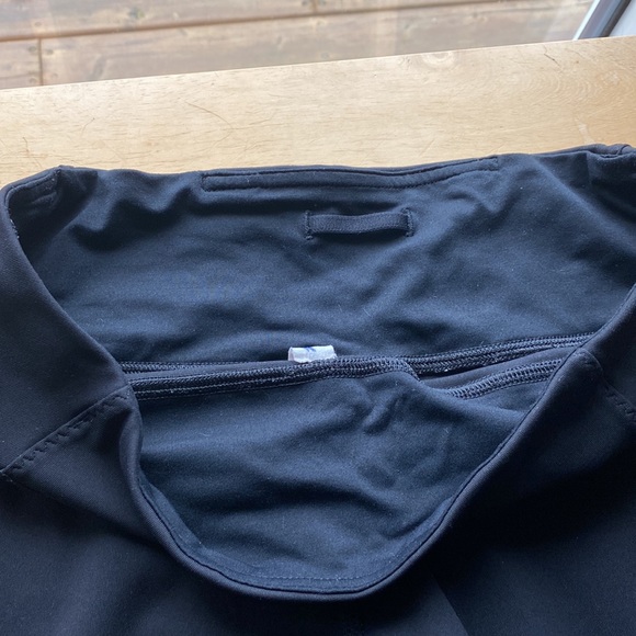 Lululemon shorts - Picture 3 of 4